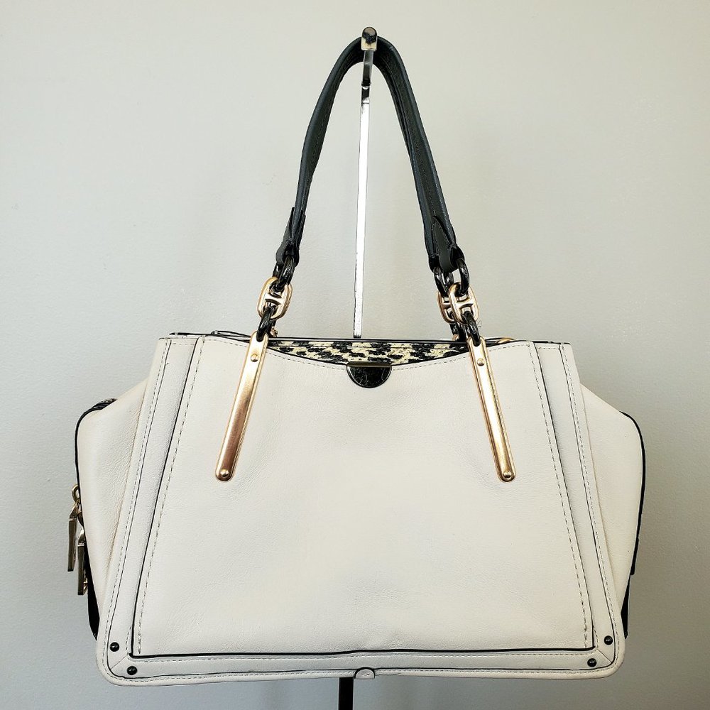 COACH Leather Dreamer Bag - Picture 7 of 11